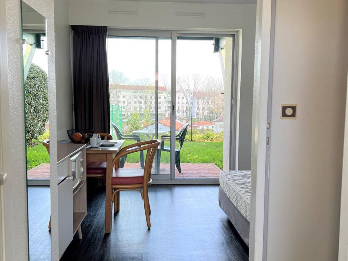 Studio Cosy Avec Terrasse, Parking, Internet - 2 Pers., Proche Thermes Et Centre - Animaux Admis - Fr-1-495-100 カンボ・レ・バン エクステリア 写真