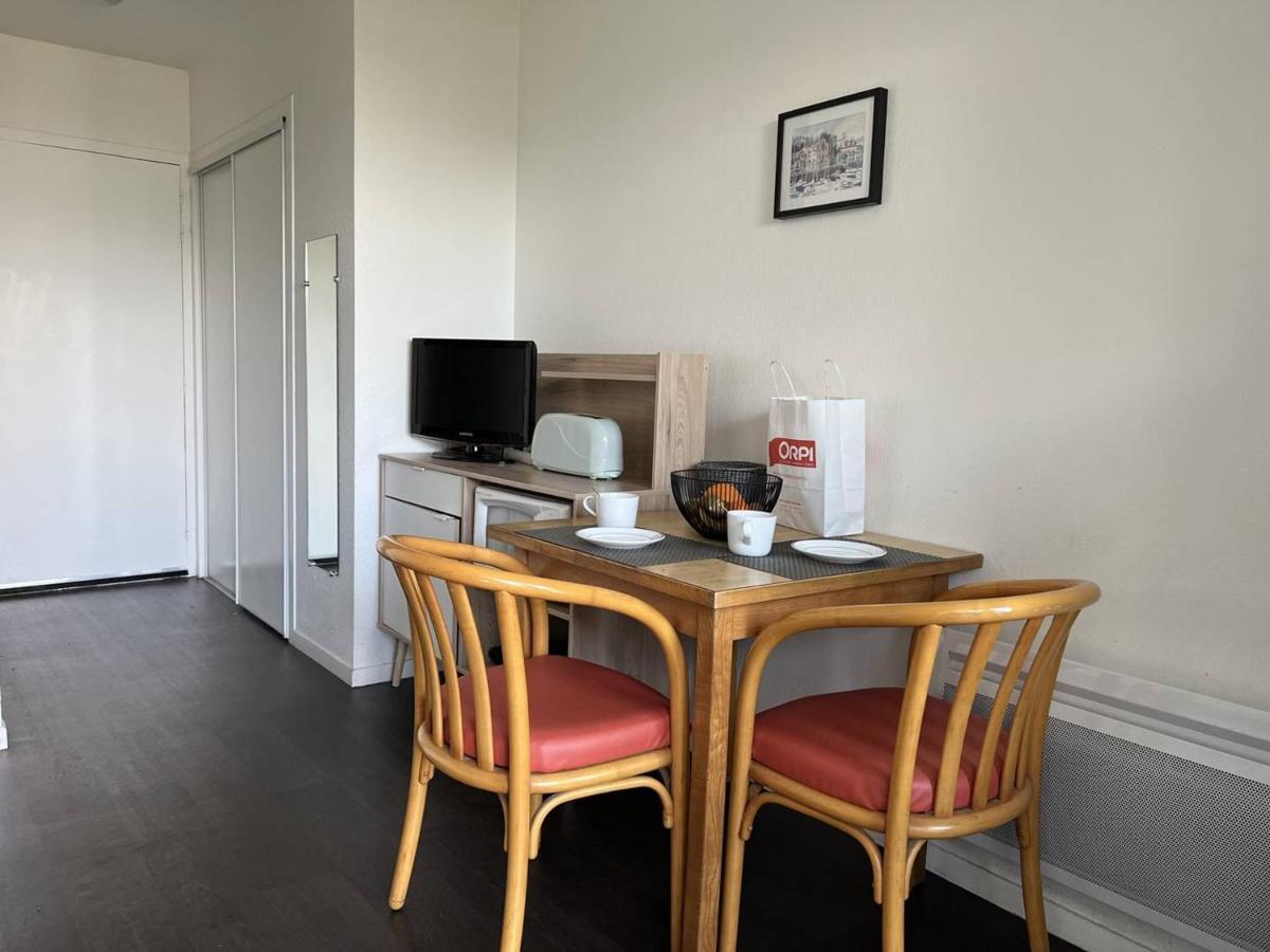 Studio Cosy Avec Terrasse, Parking, Internet - 2 Pers., Proche Thermes Et Centre - Animaux Admis - Fr-1-495-100 カンボ・レ・バン エクステリア 写真